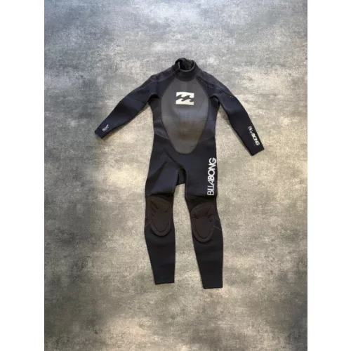 HASZNÁLT 3/2mm KIDS Fullsuit 8y