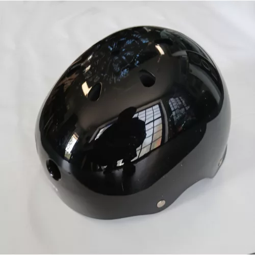 HASZNÁLT WIPEOUT KIDS wakeboard sisak XS